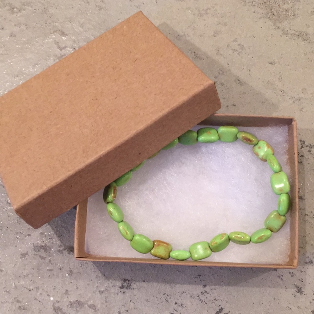 Green stone bracelet